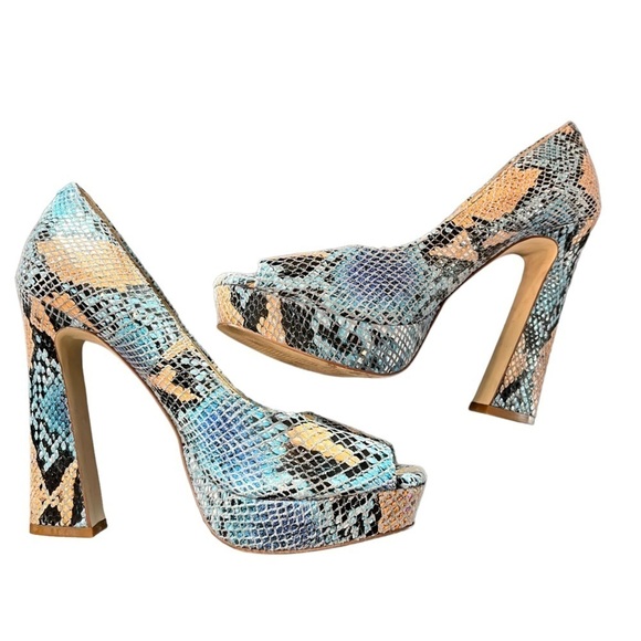 Gianni Bini sz 7.5 blue & cream snake embossed leather platform peep toe heels - Picture 9 of 16